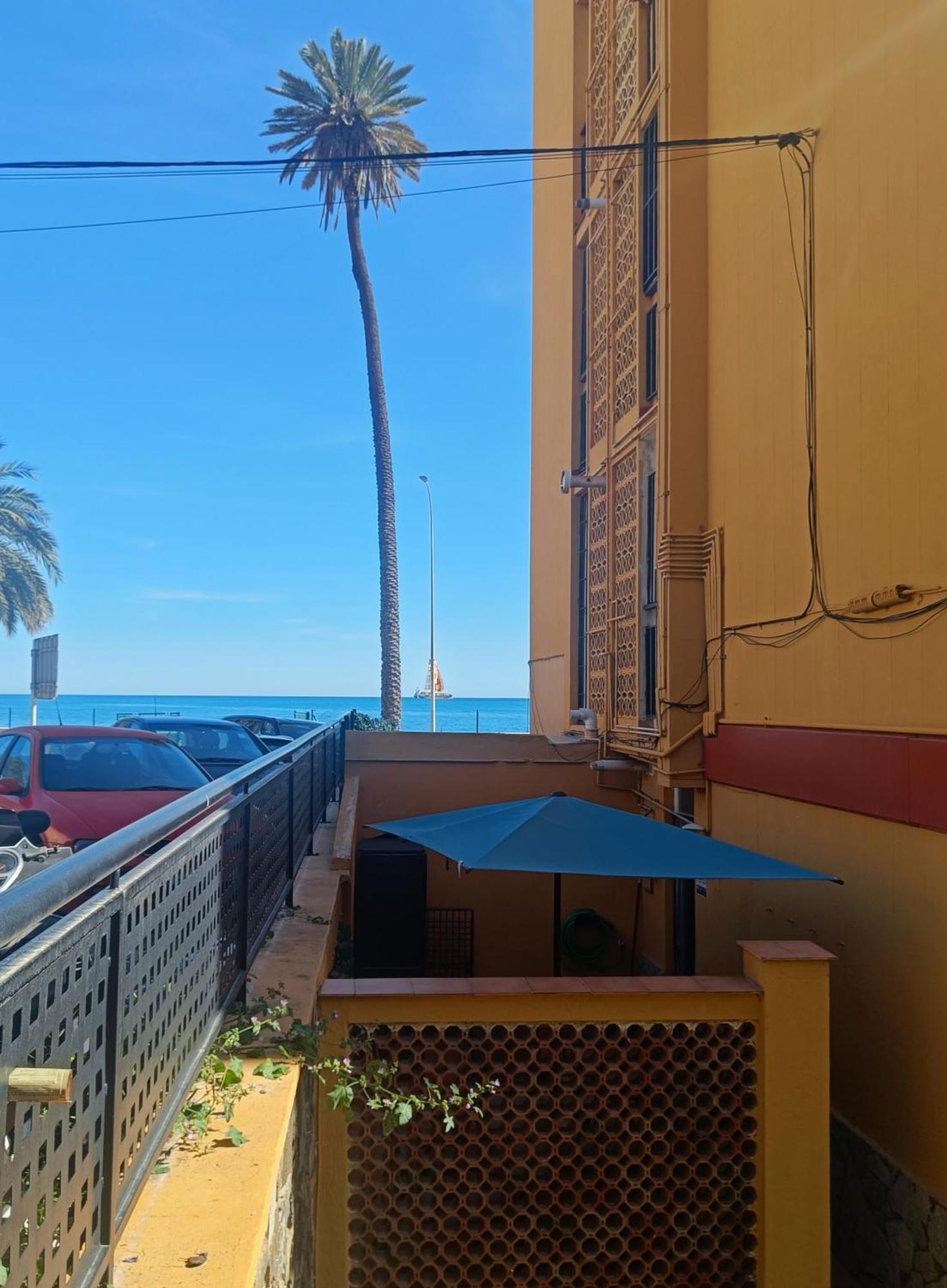 Beach&Garden Malaga Luaran gambar